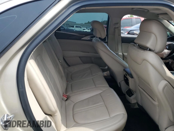 2017 Lincoln MKZ Hybrid Select with VIN 3LN6L5LU2HR629781, listed as a Copart auction lot 56787795 with 124,455 mi miles and Salvage title. Bid and sale history available at DreamBid. Image 10.