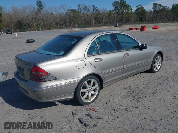 2004 Mercedes-Benz C 230 Kompressor with VIN WDBRF40J14A549212, listed as a IAAI auction lot 41725525 with 235,237 mi miles and . Bid and sale history available at DreamBid. Image 4.
