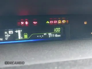 2017 Toyota Prius v Two with VIN JTDZN3EU6HJ069884, listed as a IAAI auction lot 41493416 with 37,716 mi miles. Bid and sale history available at carsss.com. Image 16.
