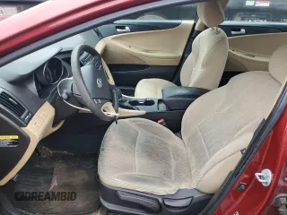 2013 Hyundai Sonata GLS z VIN 5NPEB4AC8DH757141, wystawiony jako Copart lot #50408525 z przebiegiem 143 875 mil mil oraz Szkoda całkowita • Salvage title. Historia ofert i sprzedaży dostępna na DreamBid. Obrazek 7.
