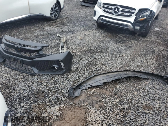 2017 Honda Civic LX z VIN 2HGFC2F5XHH524832, wystawiony jako Copart lot #58651905 z przebiegiem Nie podano mil oraz Szkoda całkowita • Salvage title. Historia ofert i sprzedaży dostępna na DreamBid. Obrazek 12.