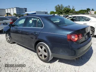 2009 Volkswagen Jetta SE с VIN 3VWRM71K09M091296, выставлен на аукционе Copart как лот 57342255 с пробегом 100 184 миль миль и Списание • Salvage title. История ставок и продаж доступна на DreamBid. Изображение 2.