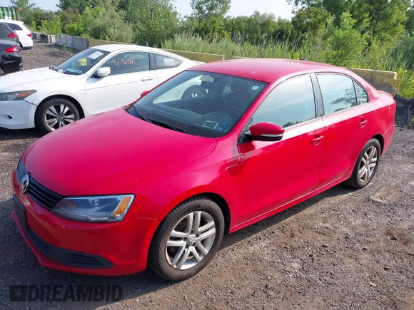 2014 Volkswagen Jetta SE z VIN 3VWD17AJ4EM284216, wystawiony jako IAAI lot #42803481 z przebiegiem 159 177 mil mil oraz . Historia ofert i sprzedaży dostępna na DreamBid. Obrazek 2.