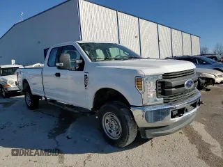 2019 Ford F-350 XL with VIN 1FT8X3B64KEE72497, listed as a Copart auction lot 85768544 with 70,189 mi miles and Non repairable. Bid and sale history available at DreamBid. Image 13.