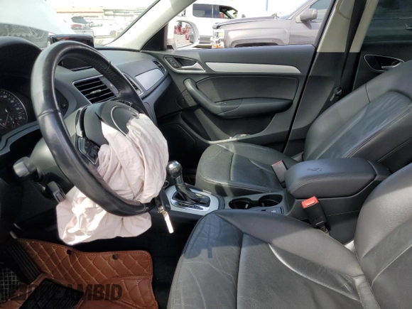 2017 Audi Q3 Premium with VIN WA1BCCFS7HR015994, listed as a Copart auction lot 42744703 with 96,778 mi miles. Bid and sale history available at carsss.com. Image 7.