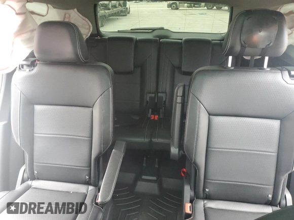 2022 Volkswagen Atlas SEL with VIN 1V2BP2CA2NC517941, listed as a Copart auction lot 80081904 with 51,766 mi miles and Salvage title. Bid and sale history available at DreamBid. Image 10.