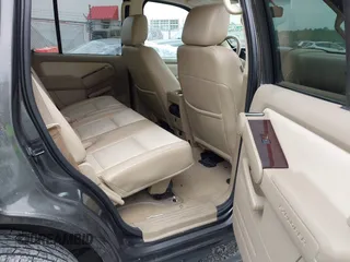 2007 Ford Explorer Limited с VIN 1FMEU65E97UA93911, выставлен на аукционе IAAI как лот 41920306 с пробегом 109 378 миль миль и . История ставок и продаж доступна на DreamBid. Изображение 8.