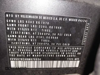 2024 Volkswagen Taos S с VIN 3VV5X7B26RM078934, выставлен на аукционе IAAI как лот 41802423 с пробегом 12 233 миль миль и . История ставок и продаж доступна на DreamBid. Изображение 9.