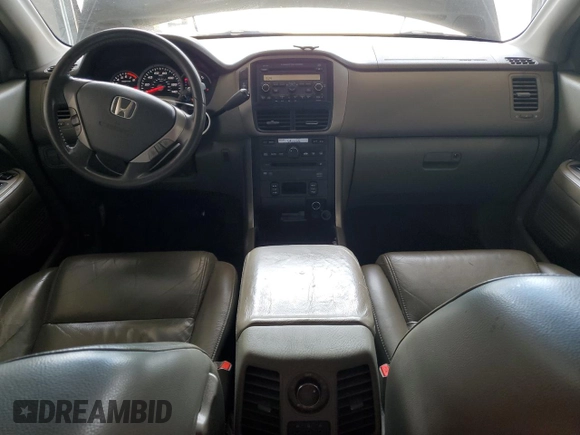 2006 Honda Pilot EX-L with VIN 5FNYF18636B003341, listed as a Copart auction lot 55510075 with 208,816 mi miles and Clean Title. Bid and sale history available at DreamBid. Image 8.