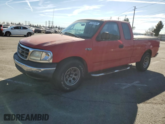 2000 Ford F-150 XL with VIN 1FTZX1721YNA67771, listed as a Copart auction lot 41439795 with 0 mi miles and Salvage Title. Bid and sale history available at carsss.com. Image 1.