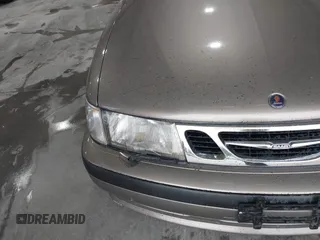 2002 Saab 9-3 z VIN YS3DF55K122017784, wystawiony jako IAAI lot #42057341 z przebiegiem 167 726 mil mil oraz . Historia ofert i sprzedaży dostępna na DreamBid. Obrazek 6.