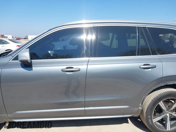 2018 Volvo XC90 R-Design with VIN YV4102KM1J1323790, listed as a IAAI auction lot 41786003 with 93,965 mi miles and . Bid and sale history available at DreamBid. Image 15.