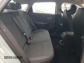 2025 Kia K4 LXS with VIN 3KPFT4DE8SE050010, listed as a Copart auction lot 46000115 with 1,667 mi miles and Salvage Title. Bid and sale history available at carsss.com. Image 10.