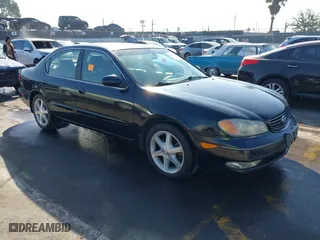 2002 Infiniti I35 Luxury with VIN JNKDA31A82T001968, listed as a IAAI auction lot 41645711 with 1 mi miles. Bid and sale history available at carsss.com. Image 1.