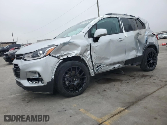 2022 Chevrolet Trax LT with VIN KL7CJLSM7NB503125, listed as a Copart auction lot 44001865 with 12,464 mi miles and Salvage Title. Bid and sale history available at carsss.com. Image 1.