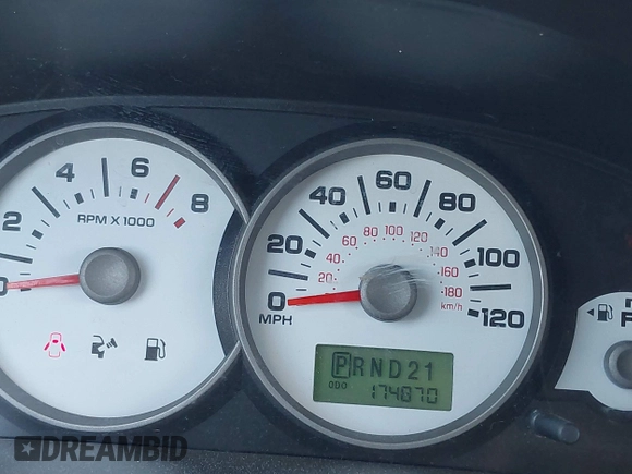 2005 Ford Escape XLS Value with VIN 1FMYU02Z85KD90338, listed as a IAAI auction lot 41916569 with 174,870 mi miles. Bid and sale history available at carsss.com. Image 7.