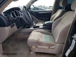 2004 Toyota 4Runner SR5 with VIN JTEZU14R648010366, listed as a Copart auction lot 52030075 with 140,204 mi miles and Salvage Title. Bid and sale history available at carsss.com. Image 7.
