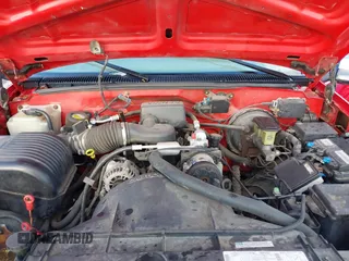 1997 Chevrolet Silverado 1500 with VIN 2GCEC19W9V1112124, listed as a IAAI auction lot 41254007 with 203,722 mi miles. Bid and sale history available at carsss.com. Image 10.