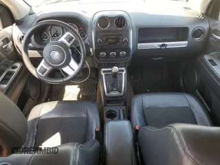 2017 Jeep Compass High Altitude with VIN 1C4NJCEA0HD147820, listed as a Copart auction lot 58565245 with 120,197 mi miles and Salvage title. Bid and sale history available at DreamBid. Image 8.