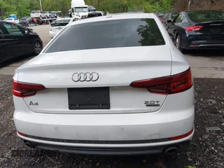 2018 Audi A4 Premium Plus z VIN WAUENAF46JA149268, wystawiony jako IAAI lot #42313647 z przebiegiem 88 562 mil mil oraz . Historia ofert i sprzedaży dostępna na DreamBid. Obrazek 16.