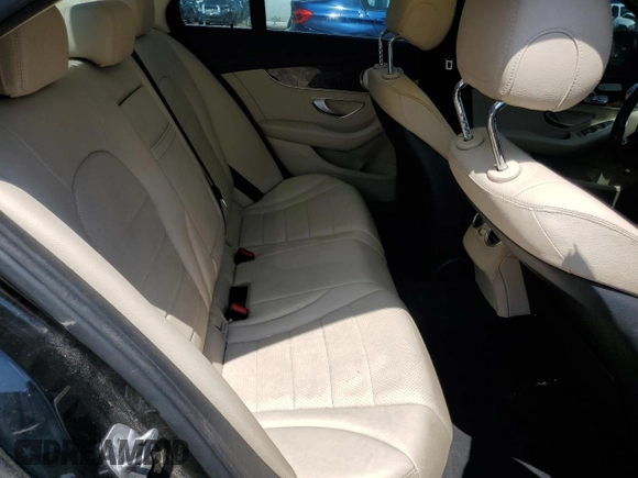 2017 Mercedes-Benz C 300 with VIN 55SWF4JB8HU202564, listed as a Copart auction lot 61966795 with 174,198 mi miles and Clean title. Bid and sale history available at DreamBid. Image 10.