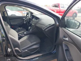 2014 Ford Focus SE with VIN 1FADP3F27EL189068, listed as a IAAI auction lot 42047538 with 196,785 mi miles. Bid and sale history available at carsss.com. Image 5.