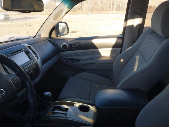 2013 Toyota Tacoma with VIN 5TFMU4FN1DX016785, listed as a IAAI auction lot 41364476 with 1 mi miles. Bid and sale history available at carsss.com. Image 5.