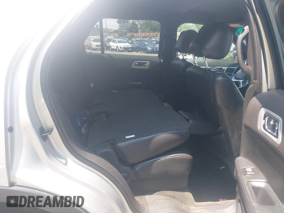 2011 Ford Explorer XLT с VIN 1FMHK8D84BGA75818, выставлен на аукционе IAAI как лот 42556426 с пробегом 162 021 миль миль и . История ставок и продаж доступна на DreamBid. Изображение 8.