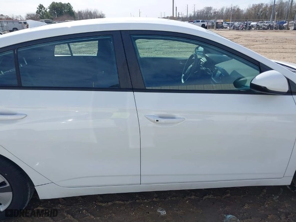 2018 Hyundai Ioniq Hybrid Blue with VIN KMHC65LC9JU100375, listed as a IAAI auction lot 41459280 with 85,209 mi miles. Bid and sale history available at carsss.com. Image 14.