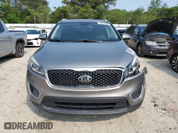 2017 Kia Sorento LX with VIN 5XYPG4A58HG286830, listed as a Copart auction lot 57672905 with 147,093 mi miles and Salvage title. Bid and sale history available at DreamBid. Image 5.