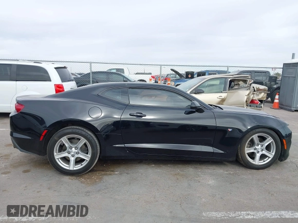 2019 Chevrolet Camaro 1LS with VIN 1G1FB1RX1K0131234, listed as a IAAI auction lot 41159214 with 70,057 mi miles and . Bid and sale history available at carsss.com. Image 13.