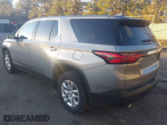 2023 Chevrolet Traverse LS with VIN 1GNEVFKW9PJ121827, listed as a IAAI auction lot 41117831 with 20,944 mi miles. Bid and sale history available at carsss.com. Image 3.