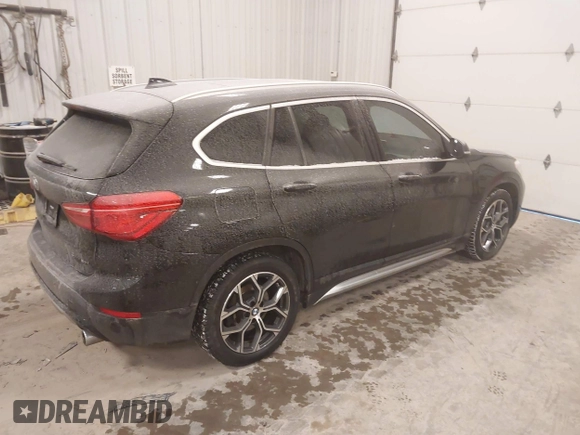 2022 BMW X1 xDrive28i с VIN WBXJG9C08N5U68877, выставлен на аукционе IAAI как лот 41363443 с пробегом 39 104 миль миль и . История ставок и продаж доступна на DreamBid. Изображение 4.