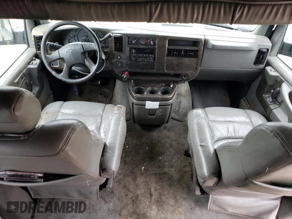 2004 Chevrolet Express Passenger with VIN 1GBFG15T841226225, listed as a Copart auction lot 44023515 with Not provided miles and Non repairable. Bid and sale history available at DreamBid. Image 8.