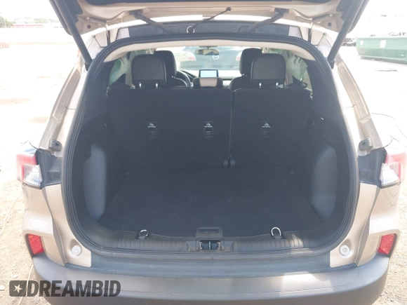 2020 Ford Escape SEL with VIN 1FMCU0H69LUB23895, listed as a IAAI auction lot 42266341 with 88,773 mi miles and . Bid and sale history available at DreamBid. Image 17.