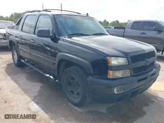 2006 Chevrolet Avalanche LT with VIN 3GNEC12Z06G111156, listed as a IAAI auction lot 41960742 with 258,380 mi miles. Bid and sale history available at carsss.com. Image 1.