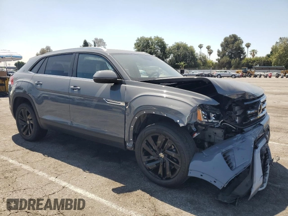 2023 Volkswagen Atlas SE z VIN 1V2JE2CAXPC216712, wystawiony jako Copart lot #58608325 z przebiegiem 22 649 mil mil oraz Szkoda całkowita • Salvage title. Historia ofert i sprzedaży dostępna na DreamBid. Obrazek 4.
