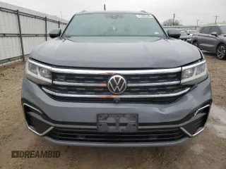 2021 Volkswagen Atlas SEL Premium R-Line with VIN 1V2FE2CA8MC221196, listed as a Copart auction lot 41882335 with 62,418 mi miles and Clean title. Bid and sale history available at DreamBid. Image 5.