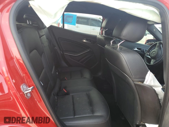 2018 Mercedes-Benz GLA 250 z VIN WDCTG4EB9JJ491538, wystawiony jako Copart lot #53695015 z przebiegiem Nie podano mil oraz Szkoda całkowita • Salvage title. Historia ofert i sprzedaży dostępna na DreamBid. Obrazek 10.