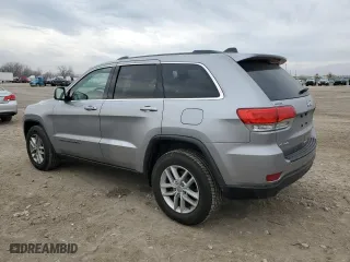 2018 Jeep Grand Cherokee Laredo E with VIN 1C4RJFAGXJC258058, listed as a Copart auction lot 83106674 with 92,457 mi miles and Salvage Title. Bid and sale history available at carsss.com. Image 2.