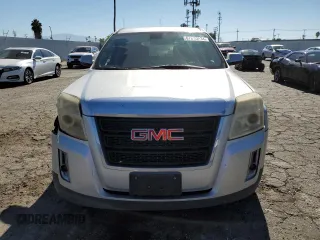 2010 GMC Terrain SLE-1 with VIN 2CTALBEW2A6239101, listed as a Copart auction lot 67800034 with 190,337 mi miles and Salvage Title. Bid and sale history available at DreamBid. Image 5.