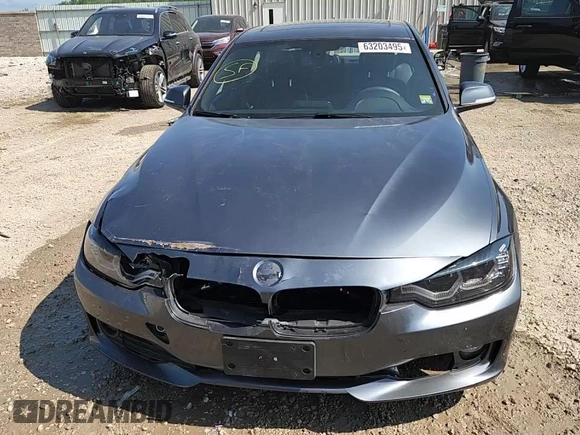 2014 BMW 3 Series 320i xDrive z VIN WBA3C3C52EP661263, wystawiony jako Copart lot #63203495 z przebiegiem 190 412 mil mil oraz Nie do naprawy • Non repairable. Historia ofert i sprzedaży dostępna na DreamBid. Obrazek 13.