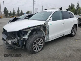 2015 Audi Q5 Premium z VIN WA1CFAFPXFA065733, wystawiony jako Copart lot #59793155 z przebiegiem 133 803 mil mil oraz Szkoda całkowita • Salvage title. Historia ofert i sprzedaży dostępna na DreamBid. Obrazek 1.