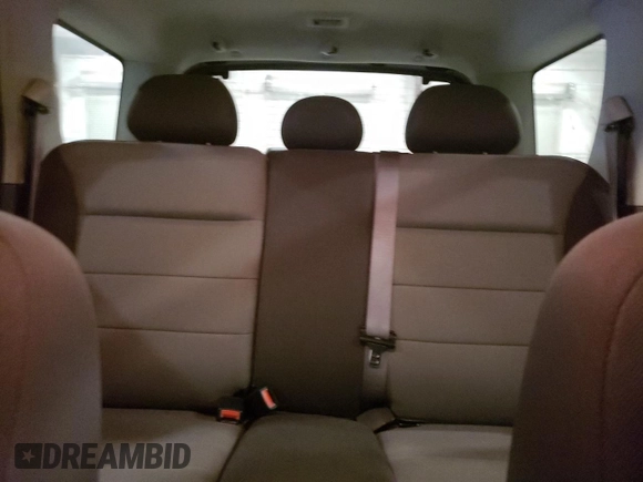 2006 Ford Escape XLS с VIN 1FMYU02Z36KA42397, выставлен на аукционе Copart как лот 59281945 с пробегом 158 865 миль миль и Списание • Salvage title. История ставок и продаж доступна на DreamBid. Изображение 10.