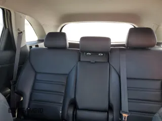 2017 Kia Sorento EX with VIN 5XYPHDA17HG273545, listed as a Copart auction lot 77489334 with 102,202 mi miles and Salvage Title. Bid and sale history available at carsss.com. Image 10.