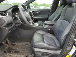 2023 Toyota RAV4 Hybrid XSE z VIN 4T3E6RFV4PU120269, wystawiony jako Copart lot #55467935 z przebiegiem 16 019 mil mil oraz Szkoda całkowita • Salvage title. Historia ofert i sprzedaży dostępna na DreamBid. Obrazek 7.