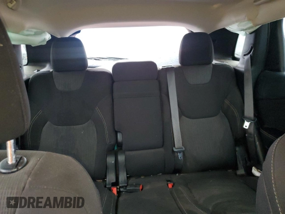 2016 Jeep Cherokee Latitude z VIN 1C4PJMCB1GW299859, wystawiony jako Copart lot #55400725 z przebiegiem 93 156 mil mil oraz Czysty tytuł • Clean title. Historia ofert i sprzedaży dostępna na DreamBid. Obrazek 10.