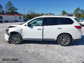 2014 Nissan Pathfinder SV with VIN 5N1AR2MN7EC682582, listed as a IAAI auction lot 41223254 with 149,860 mi miles. Bid and sale history available at carsss.com. Image 14.