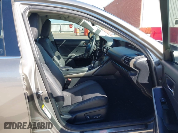 2014 Lexus IS 250 z VIN JTHBF1D23E5027565, wystawiony jako IAAI lot #42075650 z przebiegiem 86 327 mil mil oraz . Historia ofert i sprzedaży dostępna na DreamBid. Obrazek 5.