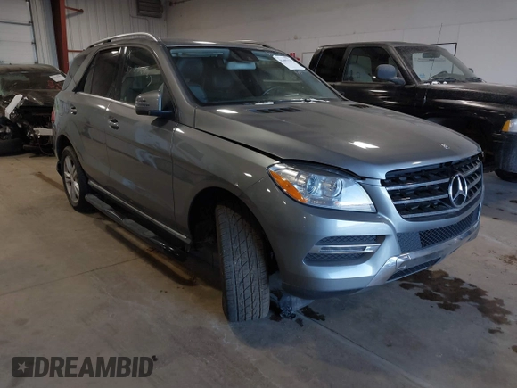 2013 Mercedes-Benz M 350 with VIN 4JGDA2EB2DA145167, listed as a IAAI auction lot 41405114 with Not Provided miles and . Bid and sale history available at DreamBid. Image 1.